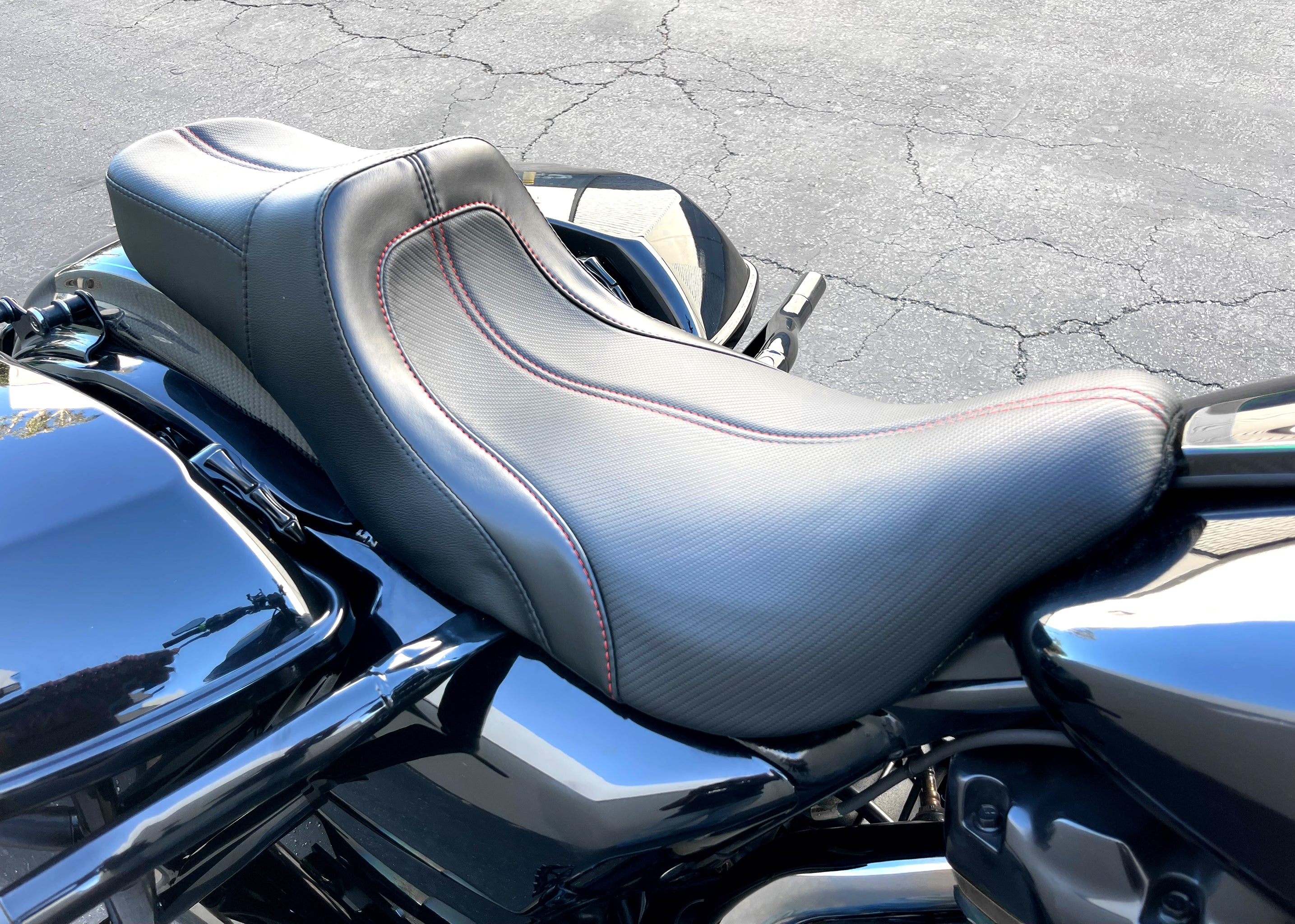 "The Wedge" 2Up Seat Touring '08-'23 | Carbon Fiber | | CMC Motorsports