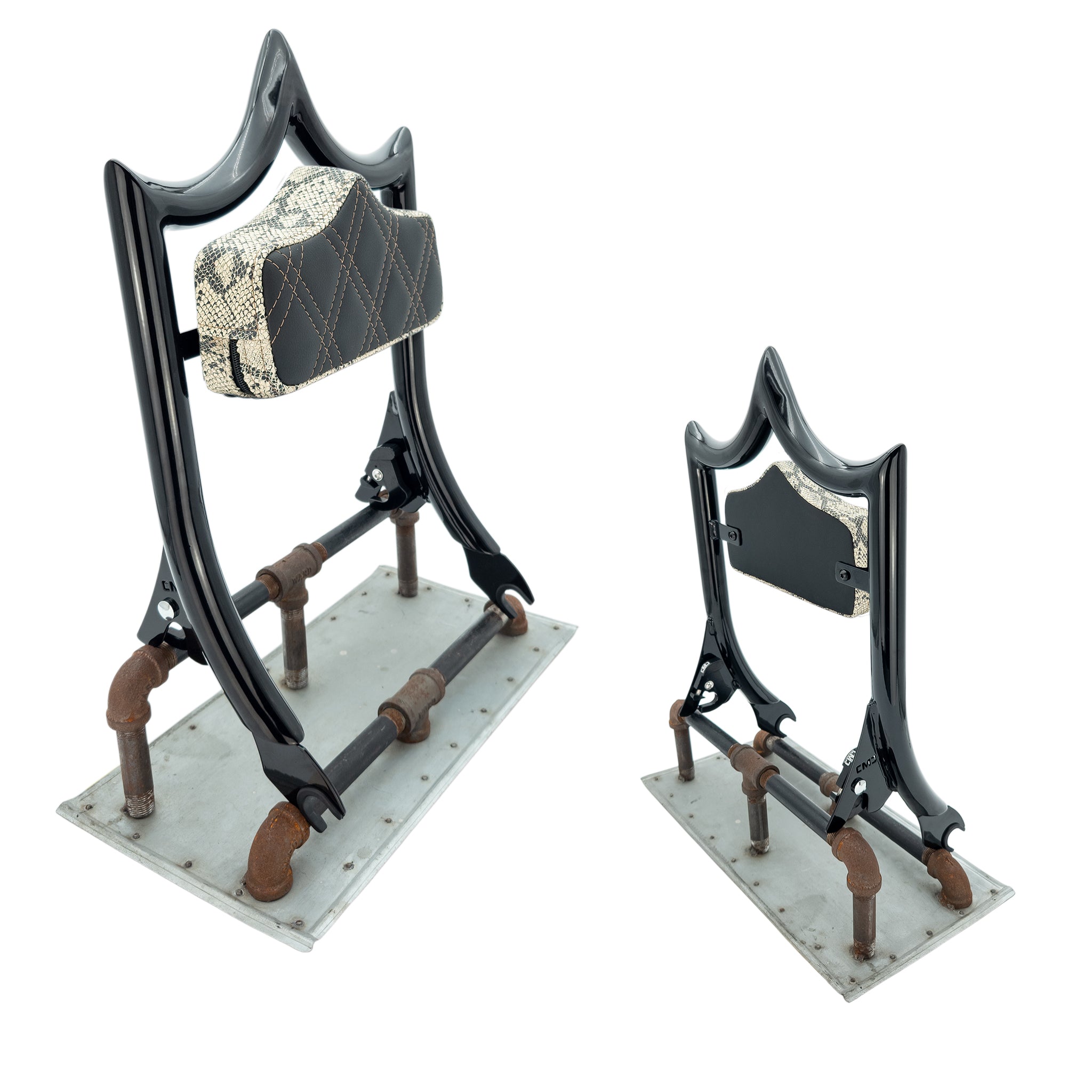 El Rey Backrest | 2009-2025 Classic | Luxe | Gloss Black Python | CMC Motorsports