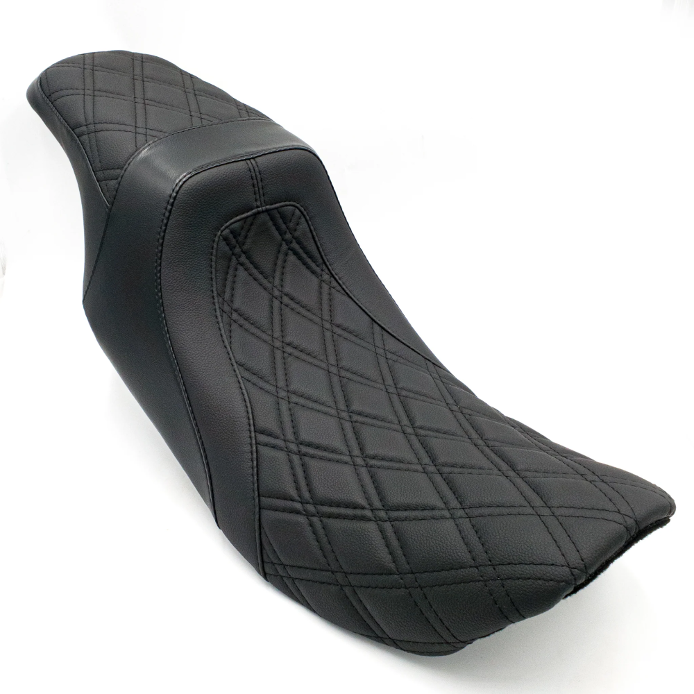 "LEVEL-UP" 2UP | Touring Seat '97-'07 | Black Double Diamond | CMC Motorsports