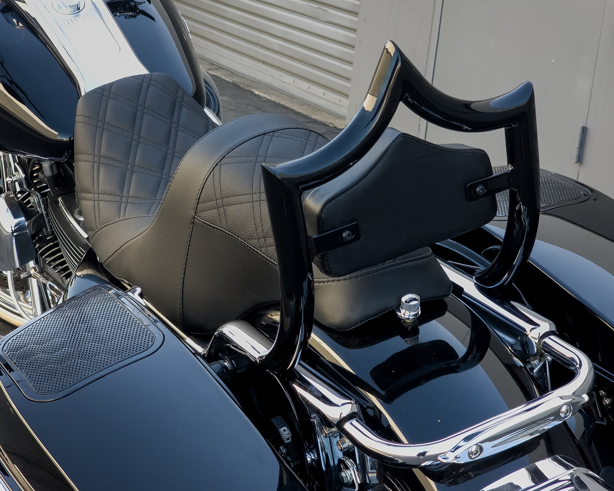 The Next Level OG | Gloss Black / Black Diamond '97-'08 Touring | | CMC Motorsports