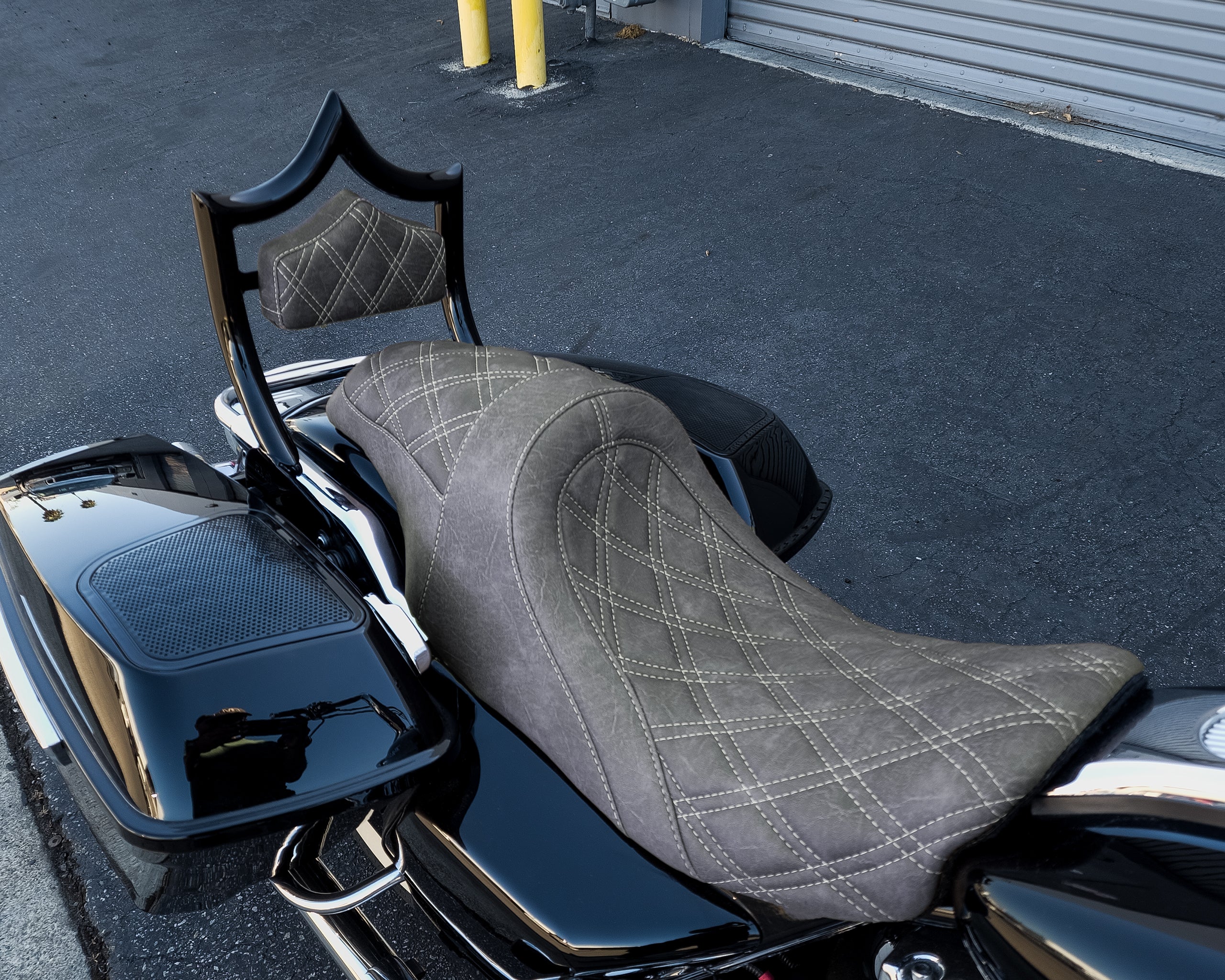 The Next Level OG | Gloss Black / "Viejito" Vintage Black '97-'08 Touring | | CMC Motorsports