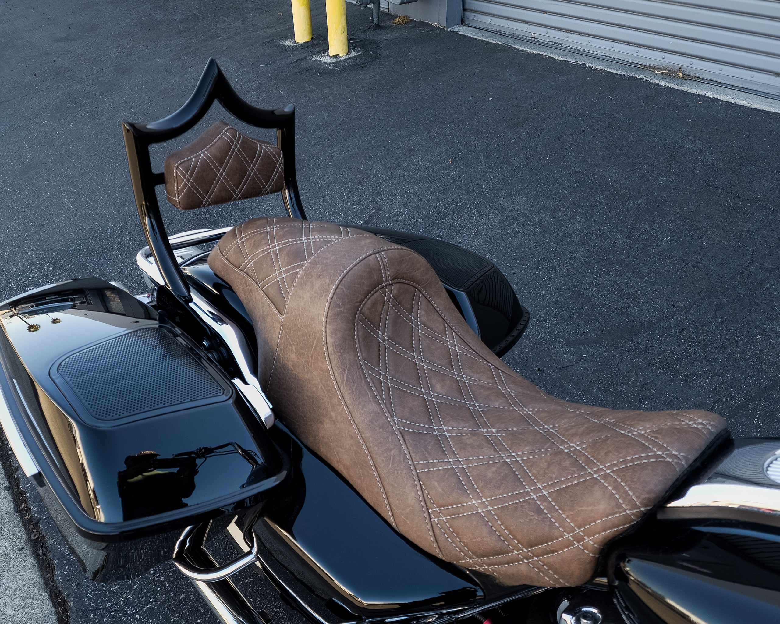 The Next Level OG | Gloss Black / "Viejito" Vintage Brown '97-'08 Touring | | CMC Motorsports