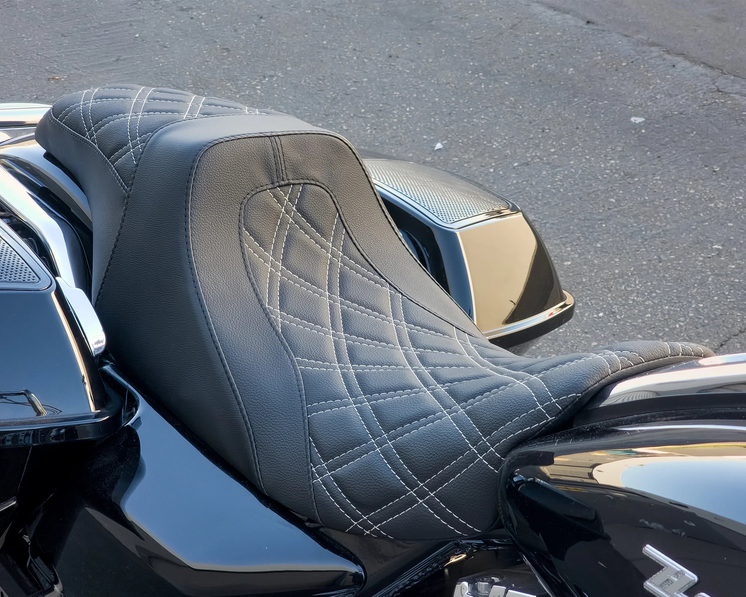 "LEVEL-UP" 2UP | Touring Seat '97-'07 | | CMC Motorsports