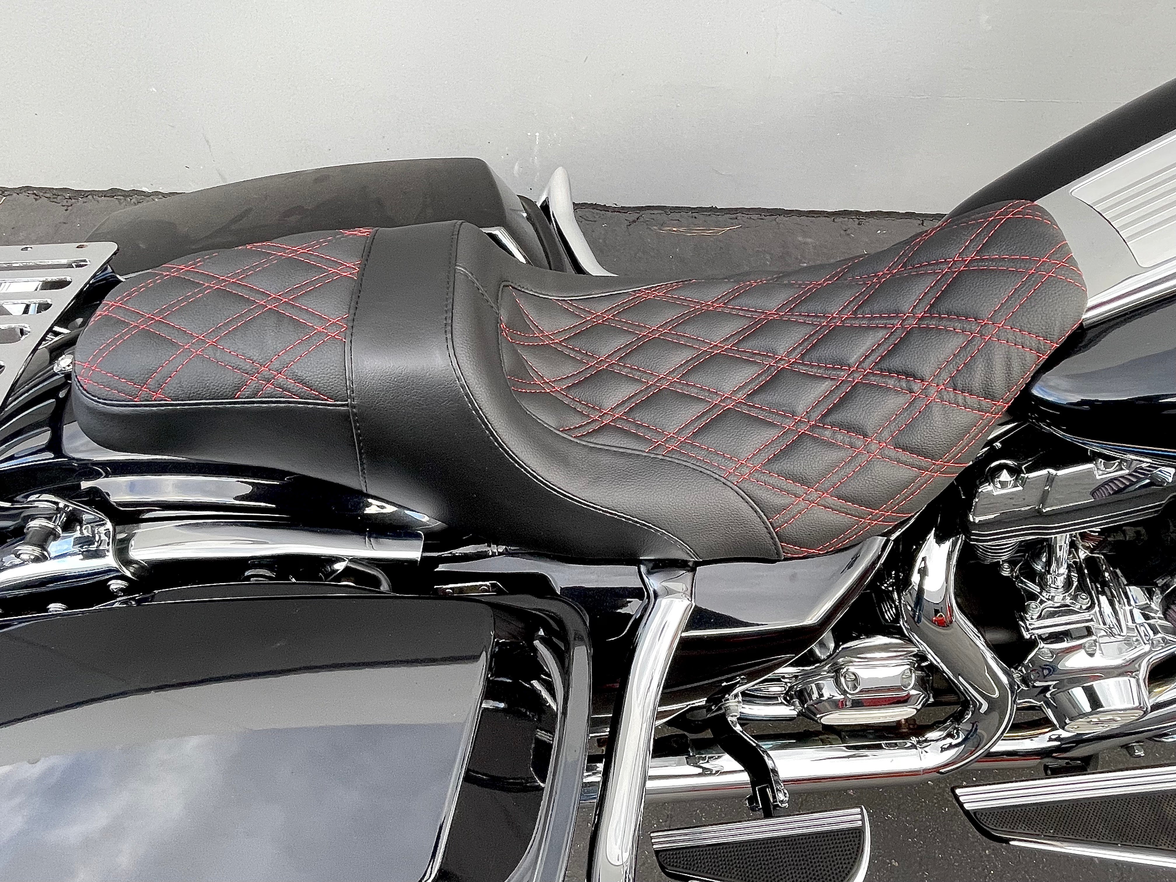 CMC Level-Up Touring 2Up Seat '08-'23 (Red Double Diamond) – CMC  Motorsports