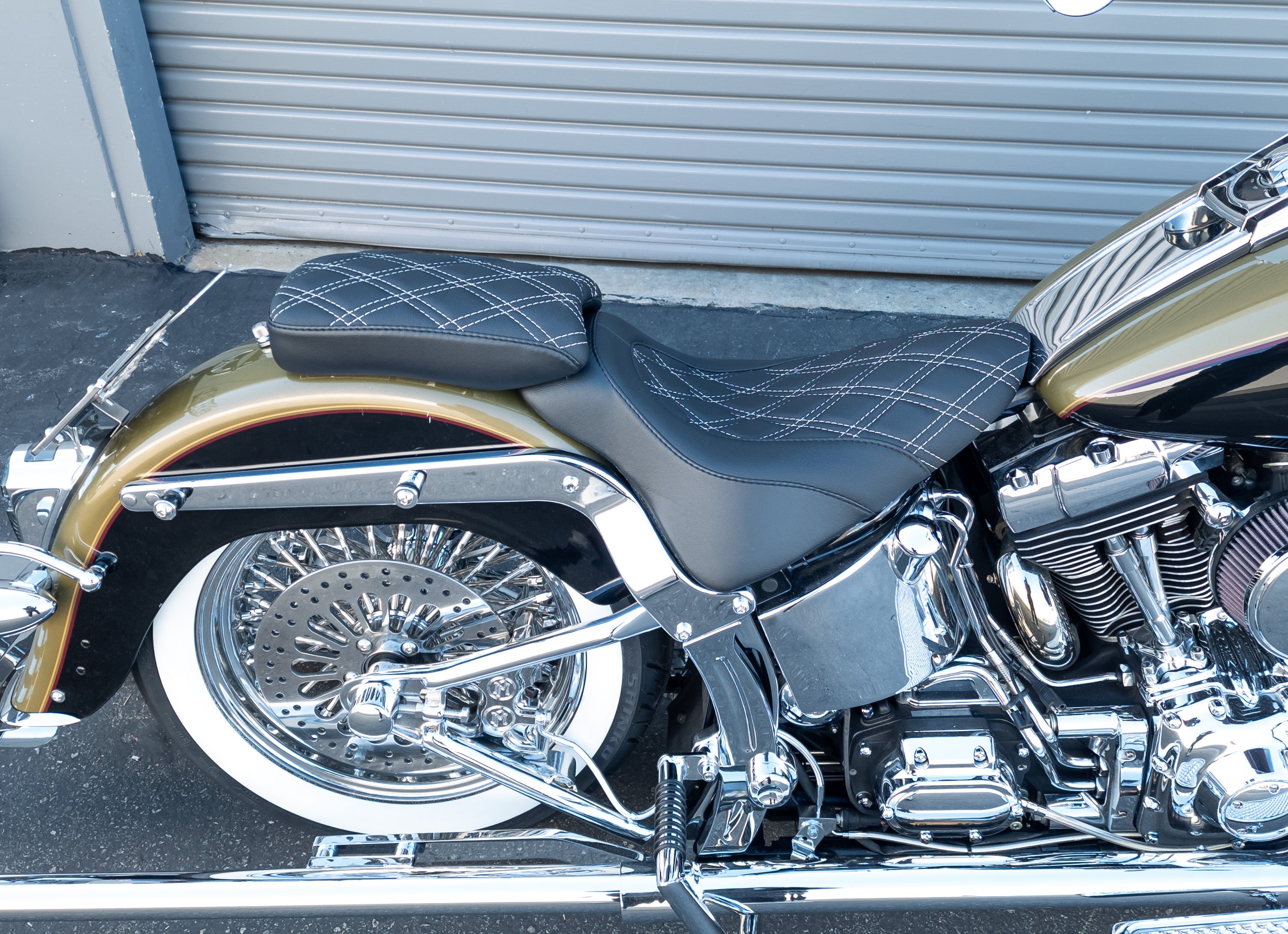 Softail shop passenger seat